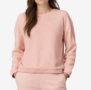Patagonia Shearling Crew in COZY PEACH